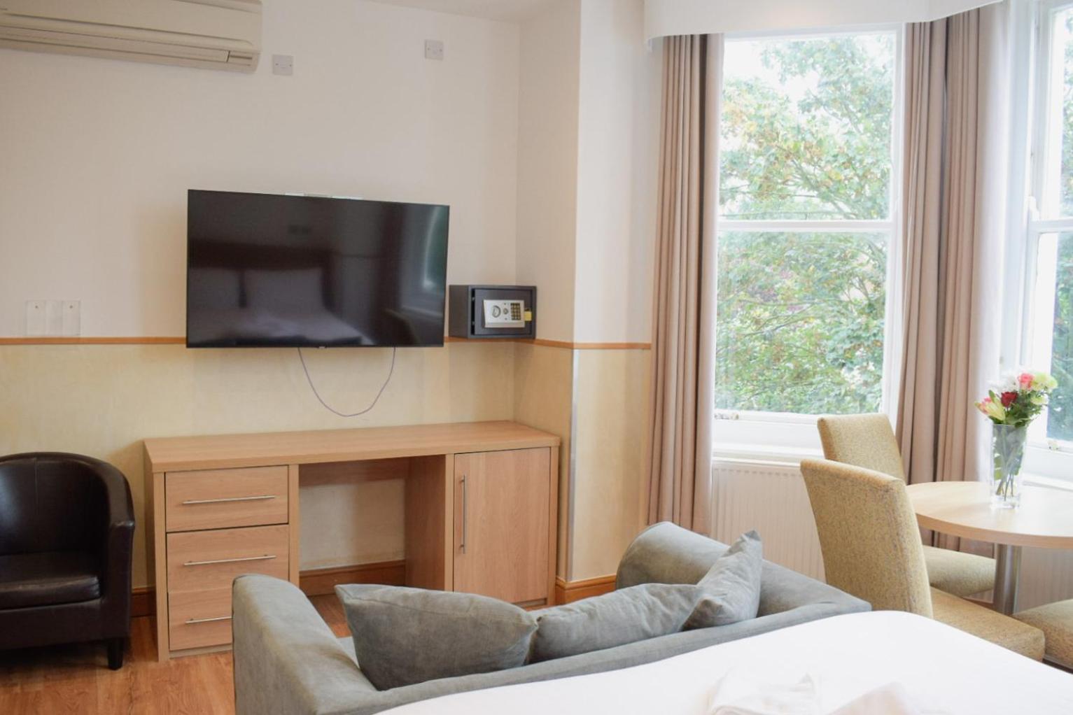 Osborne Aparthotel Tournoi d'Tournoi d'Eastbourne Extérieur photo