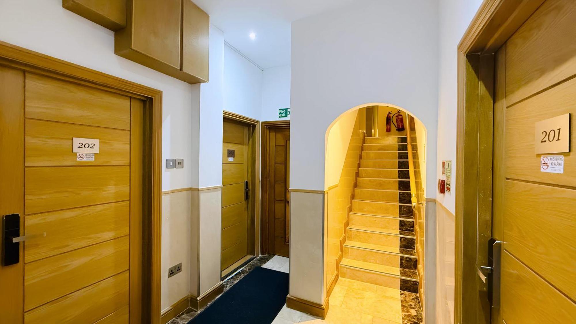 Osborne Aparthotel Tournoi d'Tournoi d'Eastbourne Extérieur photo